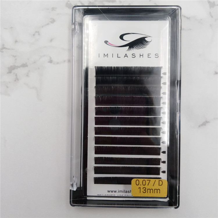 Wholesale silk volume individual eyelash extensions.jpg